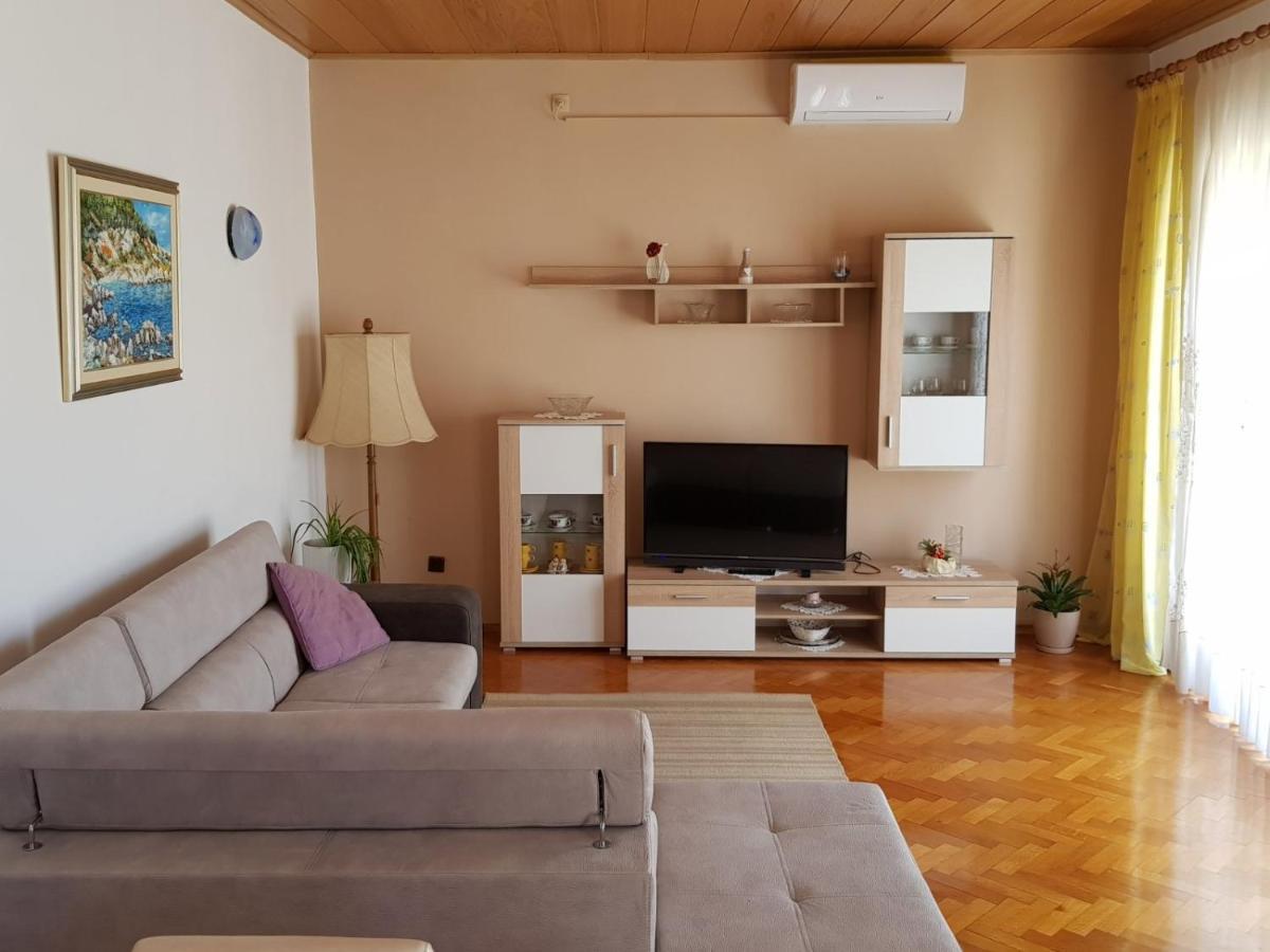 Apartments Labor Vodice Exteriör bild